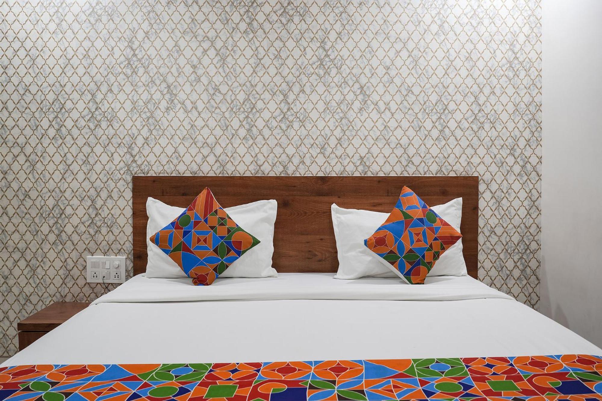 Fabhotel Champion Grand - Nr Fortis Hospital, Nagarbhavi Jalahalli Bagian luar foto